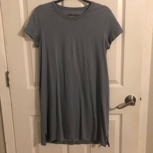 Lululemon tshirt dress size 4
